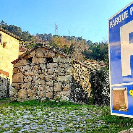 Casa Do Sertao Para 4 Pessoas -Geres Βιάνα ντο Καστέλο Εξωτερικό φωτογραφία