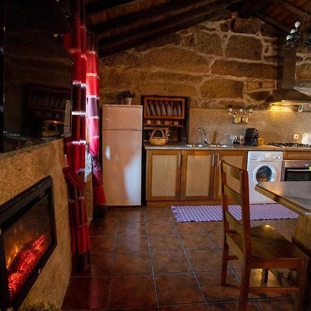 Casa Do Sertao Para 4 Pessoas -Geres Βιάνα ντο Καστέλο Εξωτερικό φωτογραφία